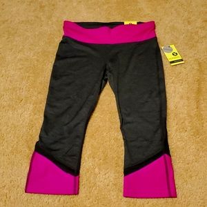 Capri compression leggings